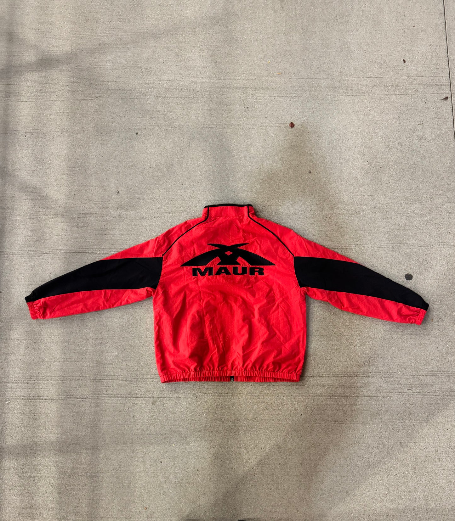 RED WINDBREAKER