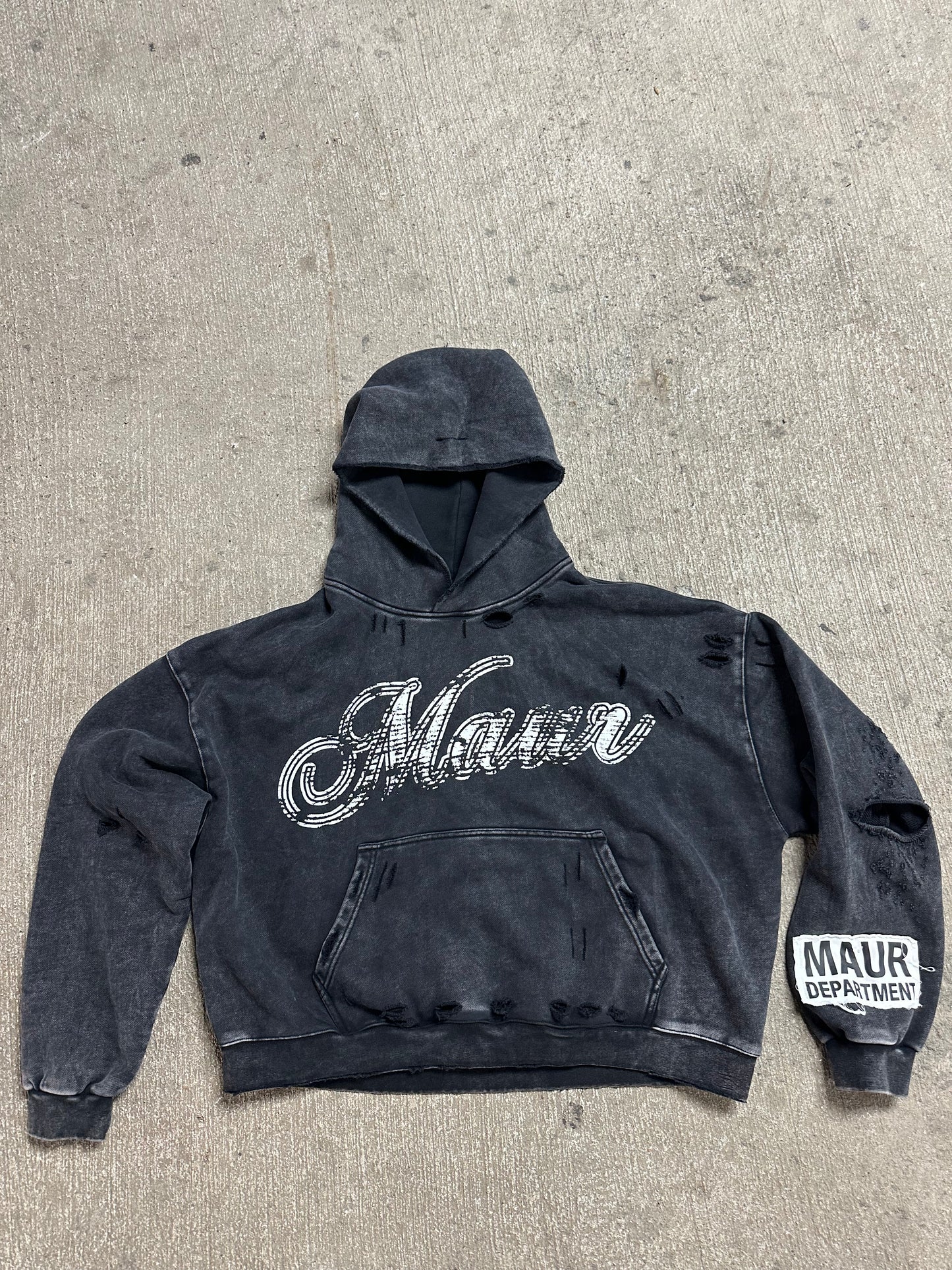 MAUR DISTRESSED HOODIE