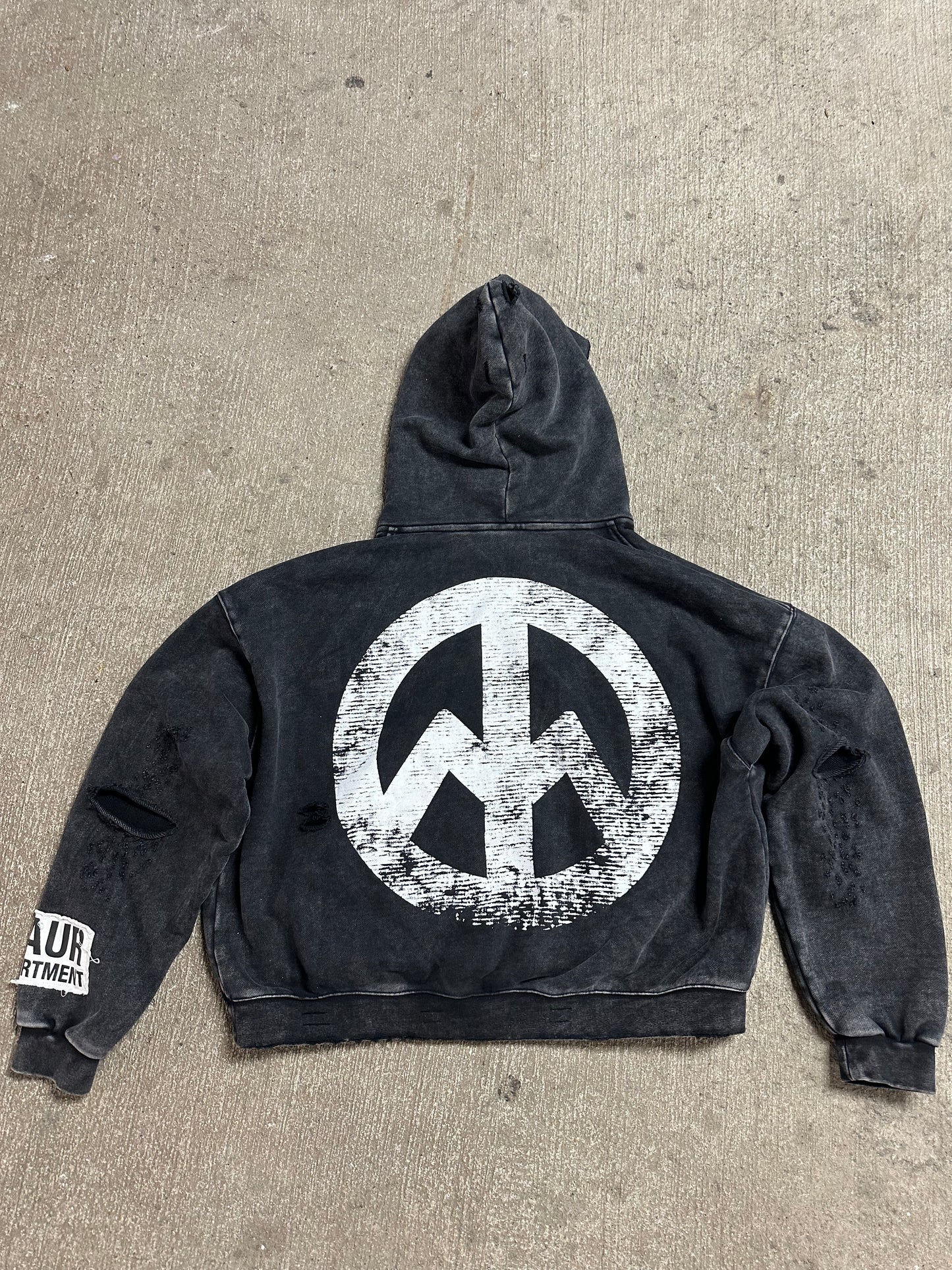 MAUR DISTRESSED HOODIE