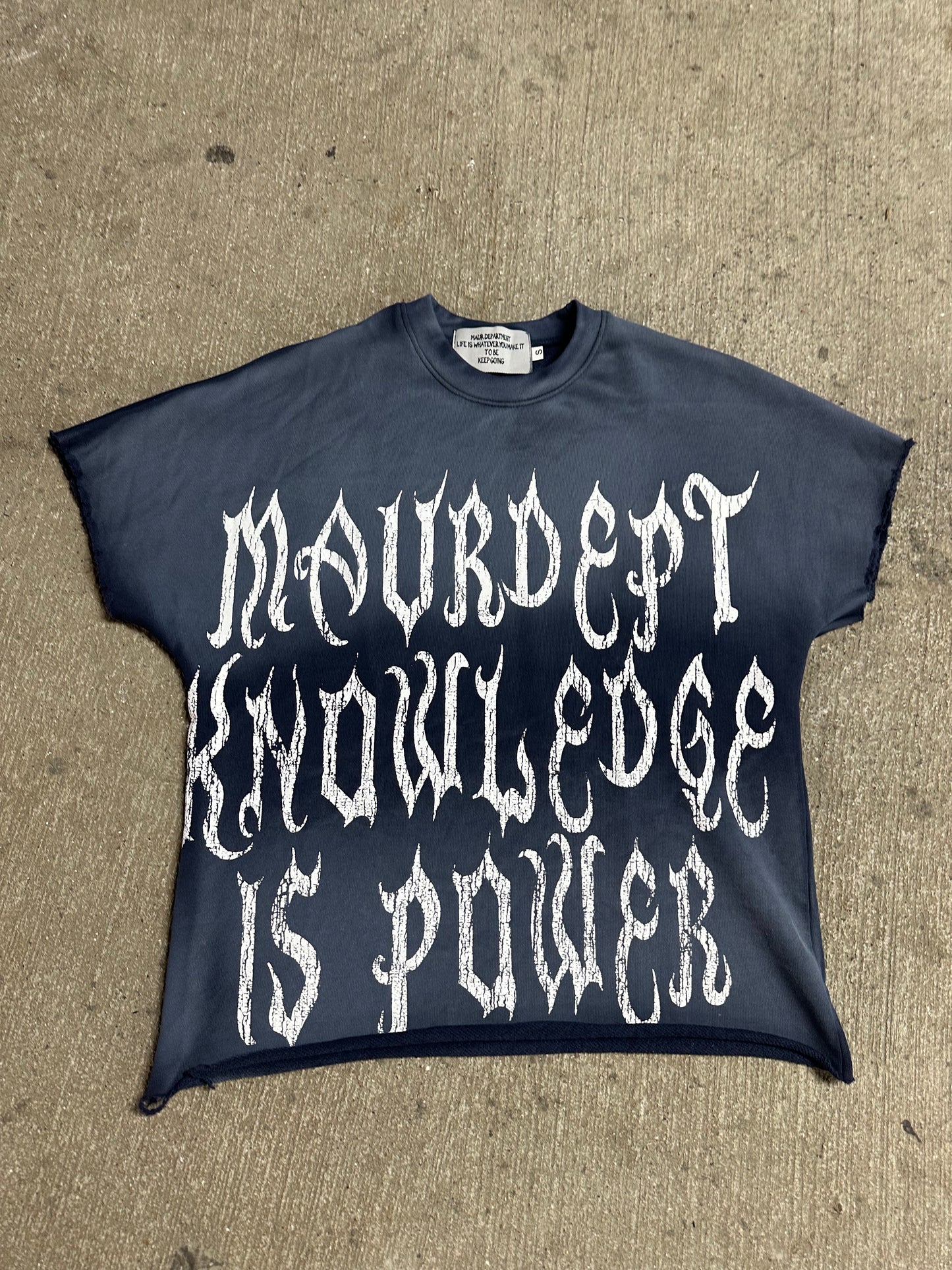 MAUR BLUE KNOWLEDGE IS POWER TEE